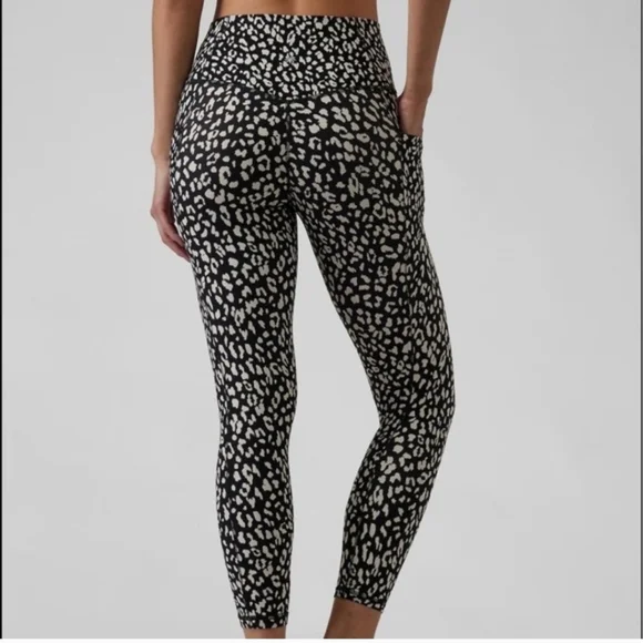 Athleta Black and White Animal Print High-Rise 7/8 Leggings - Picture 2 of 7